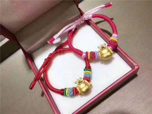 黄金首饰与萌文化的交融 当传统珠宝遇见“萌”元素