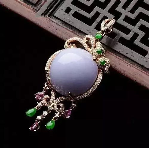 黄金首饰保养五大忌 亲手毁掉你的珠宝，从这些错误开始